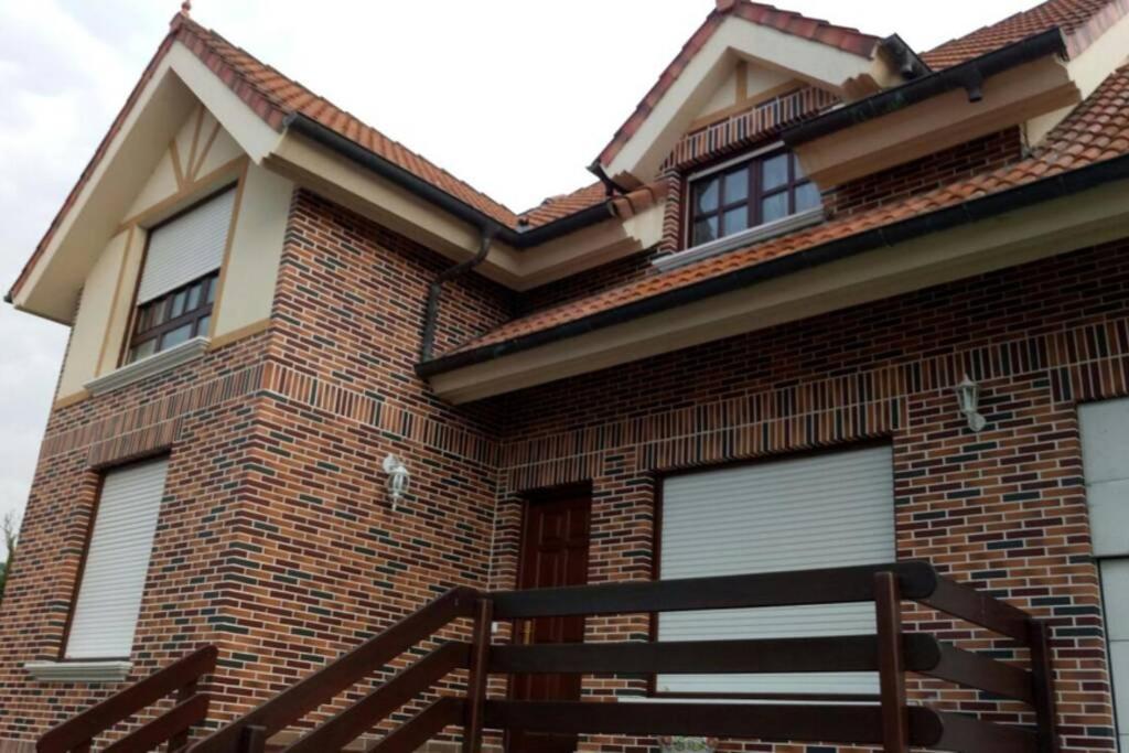Chalet Cerca De Noja Con Acceso A Spa Beranga 外观 照片